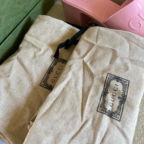 Gucci Rubber Mules Wild Rose (size 38) Never Worn US 8 - Picture 14 of 14